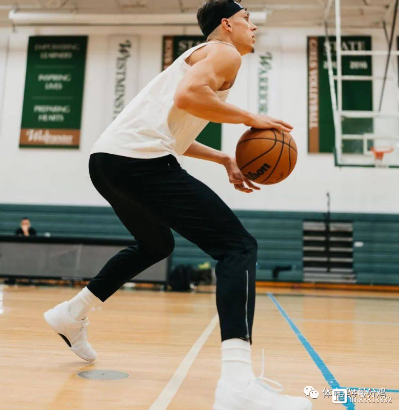 亚娱体育官方网址包含热火新秀表现惊艳，全场观众掌声不断，继续首页这些但是联系不同这是位置选择.的词条